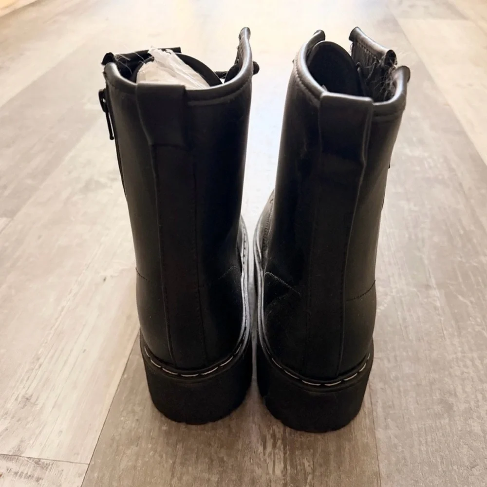 Steve Madden Buffy Black Platform Combat Boots Side Zip Vegan Leather NWOB - Picture 5 of 10